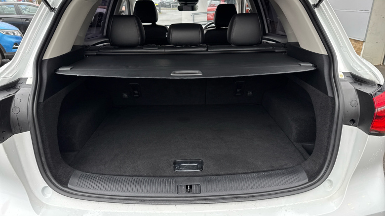 MG Hs 1.5 T-GDI Excite 5dr DCT Petrol Hatchback